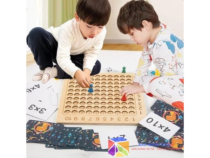 Board game toán học giúp các bé tiểu học thích thú hơn với việc học