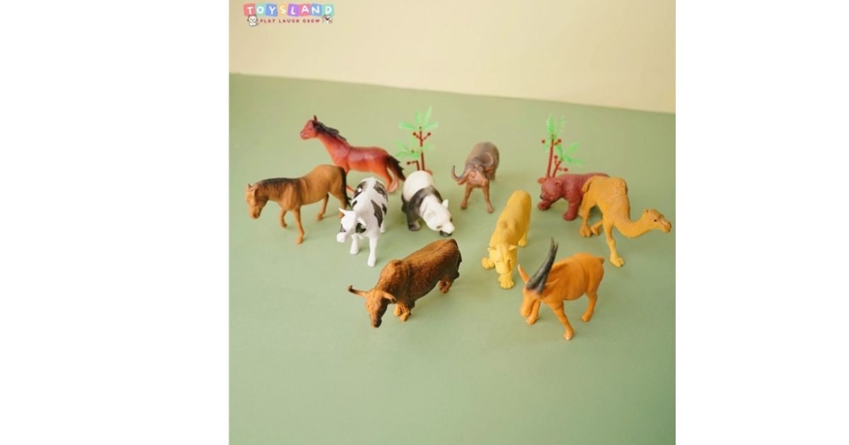 Đồ chơi mô hình giúp bé thỏa sức nhập vai