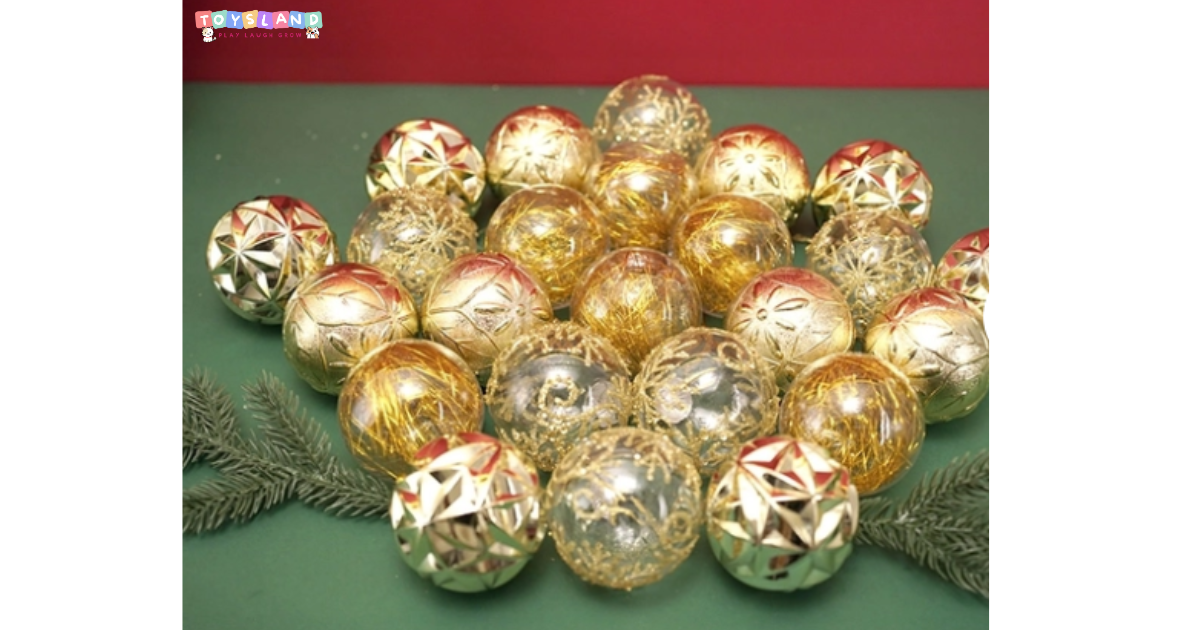 trái châu trang trí noel