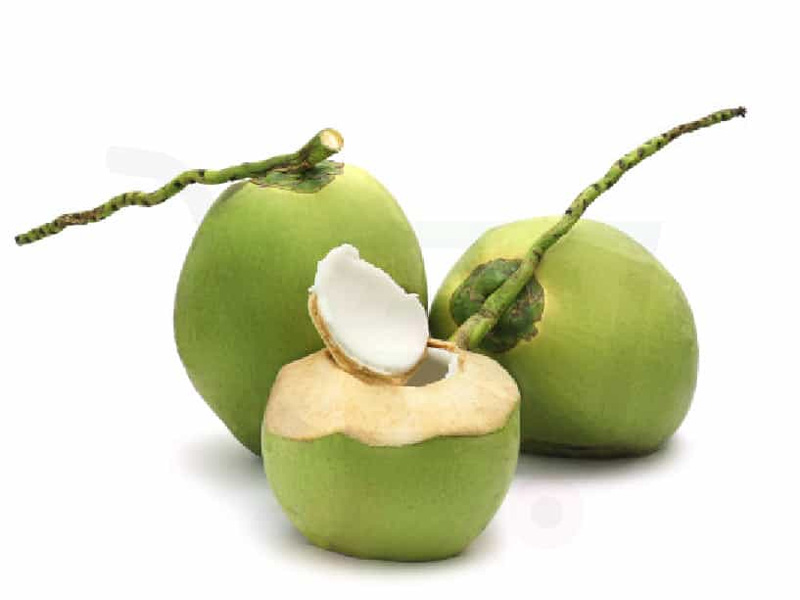 Nước Dừa Tươi - "Nước Điện Giải Tự Nhiên" Cho Làn Da Căng Mọng, Tràn Đầy Sức Sống