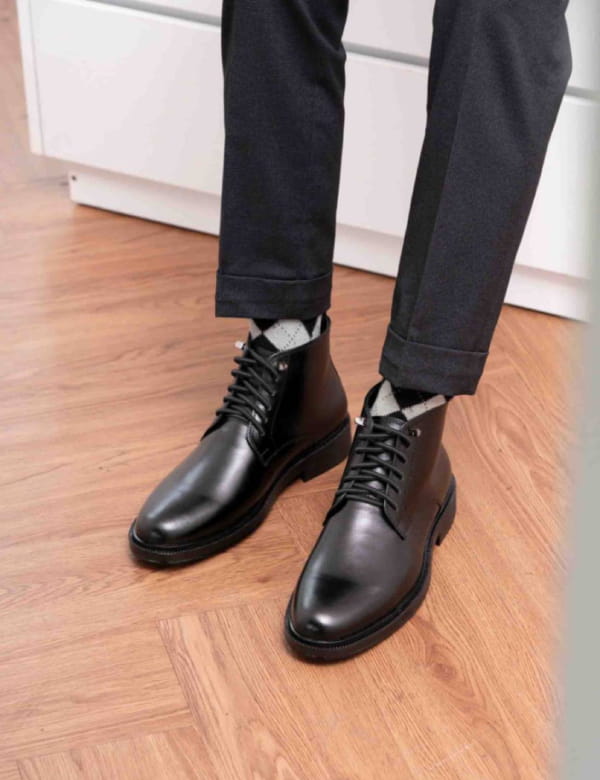 Cửa hàng giày da Toroshoes