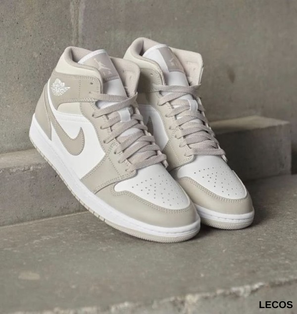 Giày Jordan cổ cao