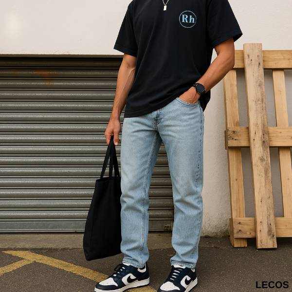 Phối giày Jordan cổ thấp nam với áo thun và quần jean basic