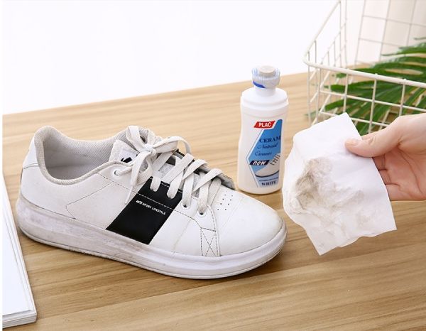 Giày da cần được vệ sinh đúng cách