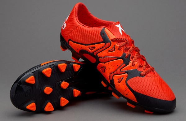 Giày bóng đá đinh Hard Ground (HG) cho sân cứng