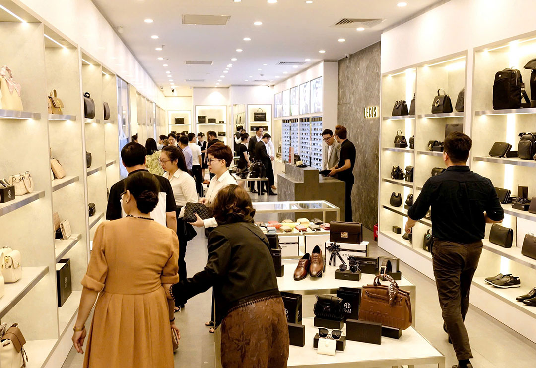 LECOS trở thành điểm đến mua sắm phụ kiện hàng hiệu chất lượng.
