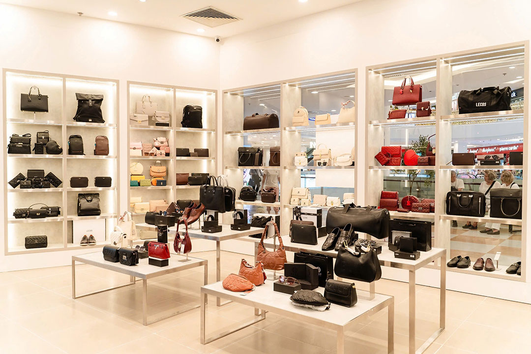 Hàng trăm thiết kế đa dạng kiểu dáng phù hợp với mọi nhu cầu của khách hàng.