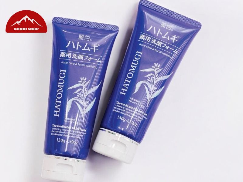 Sữa rửa mặt Hatomugi màu xanh