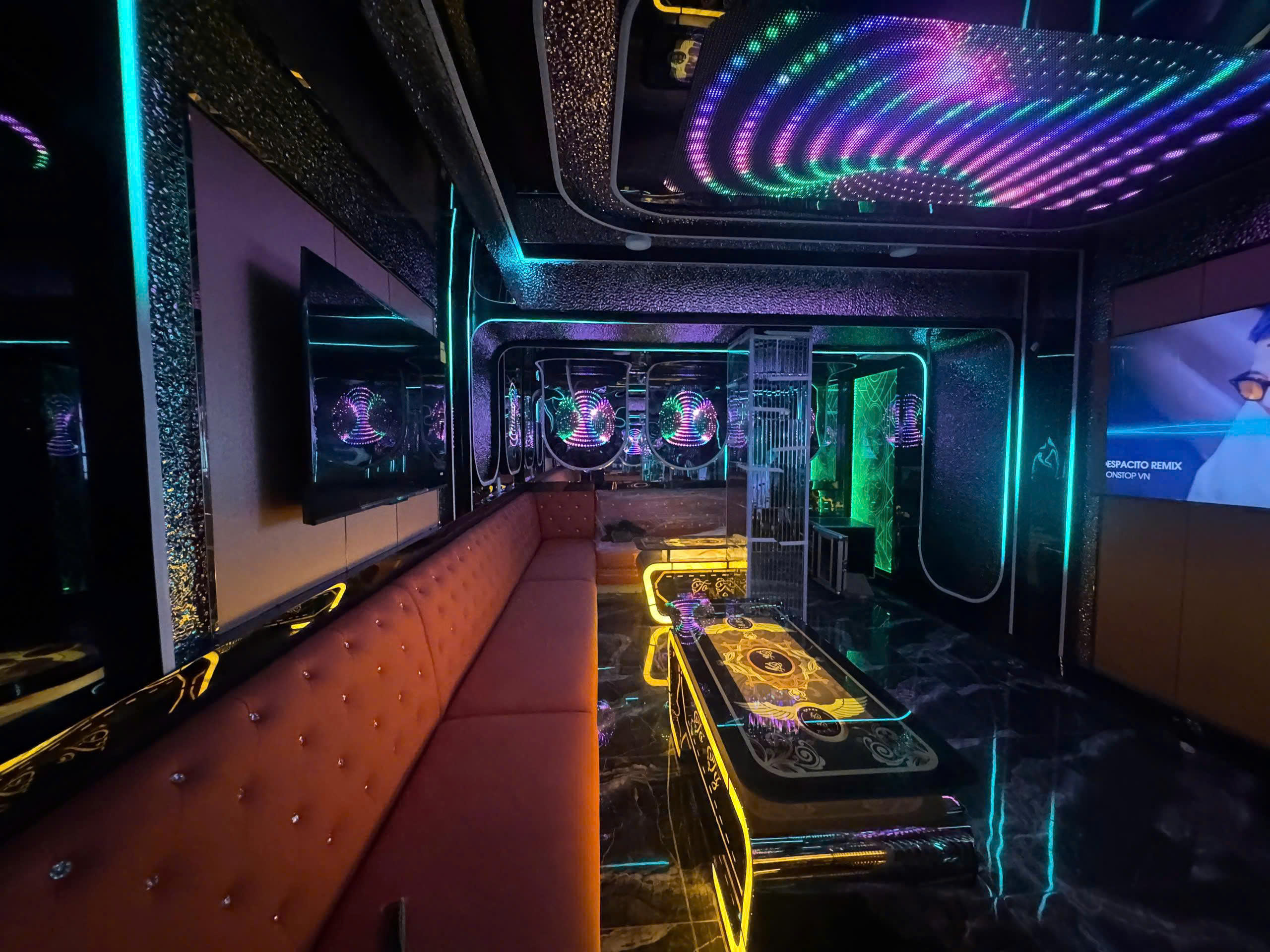 Ảnh thực tế phòng karaoke gia đình Villa Quận 2 sau thi công
