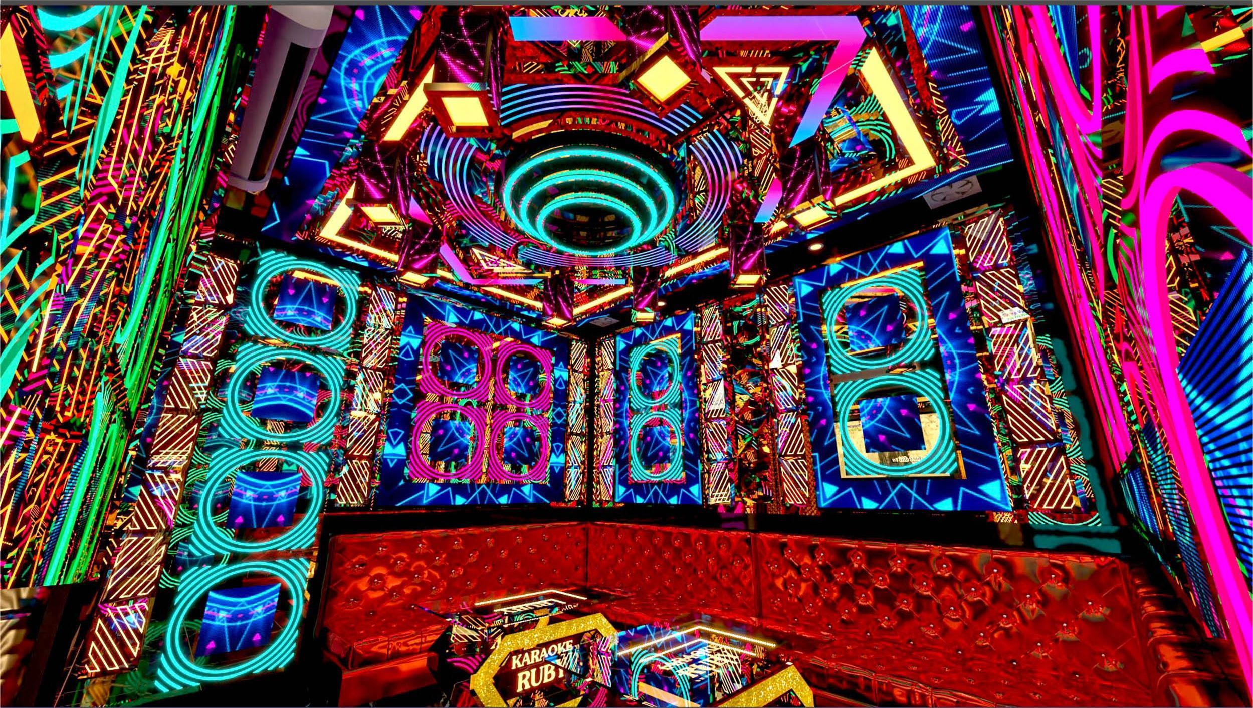 Mẫu phòng karaoke hiện đại tại Ruby – thiết kế nổi bật với hiệu ứng ánh sáng đa tầng, tạo chiều sâu và cảm xúc cho không gian