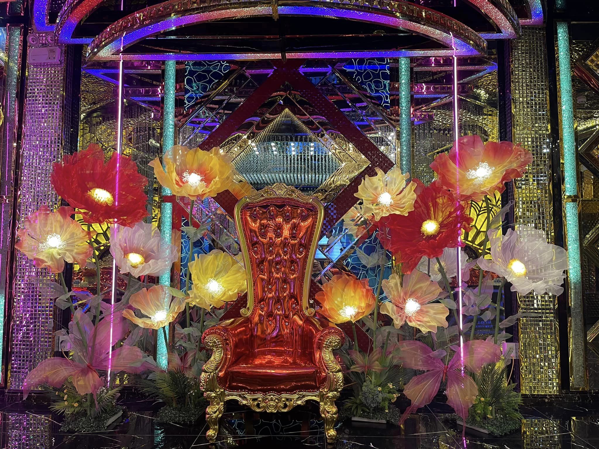 Hình ảnh thực tế thiết kế thi công karaoke ruby