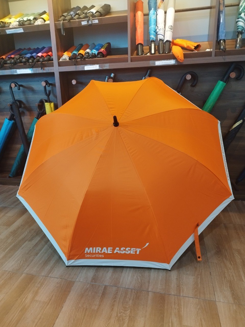 Dù cầm tay in logo