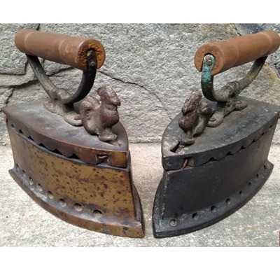 Bàn Ủi Gà Đồng Đen - Cửu Diệu Thiên