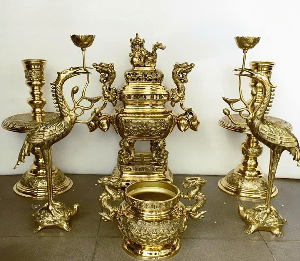 Nghệ Thuật Bài Trí Đồ Thờ Bằng Đồng-Cửu Diệu Thiên