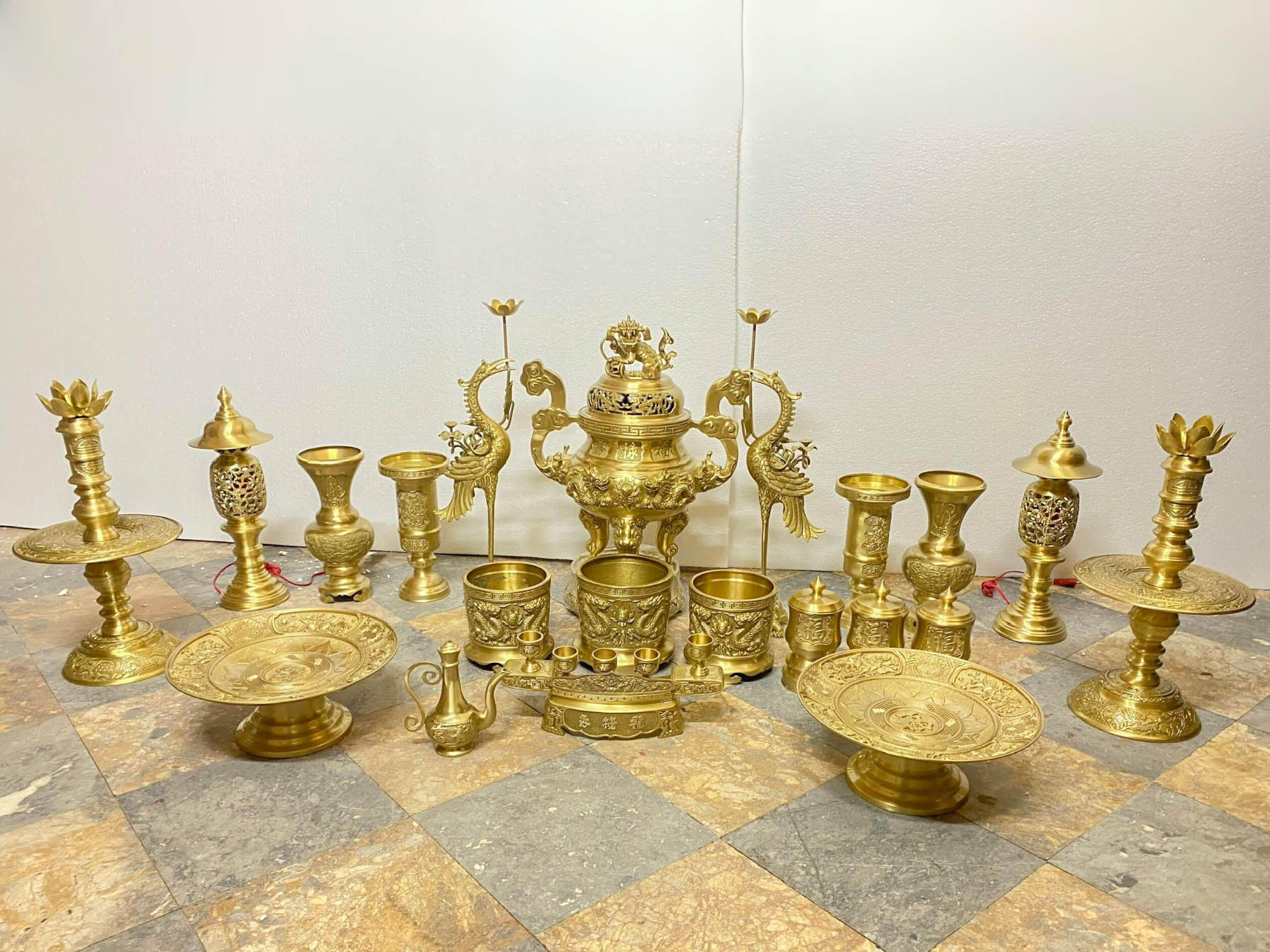 Đồ Đồng Ngũ Sắc Trong Đời Sống Hiện Đại-Cửu Diệu Thiên