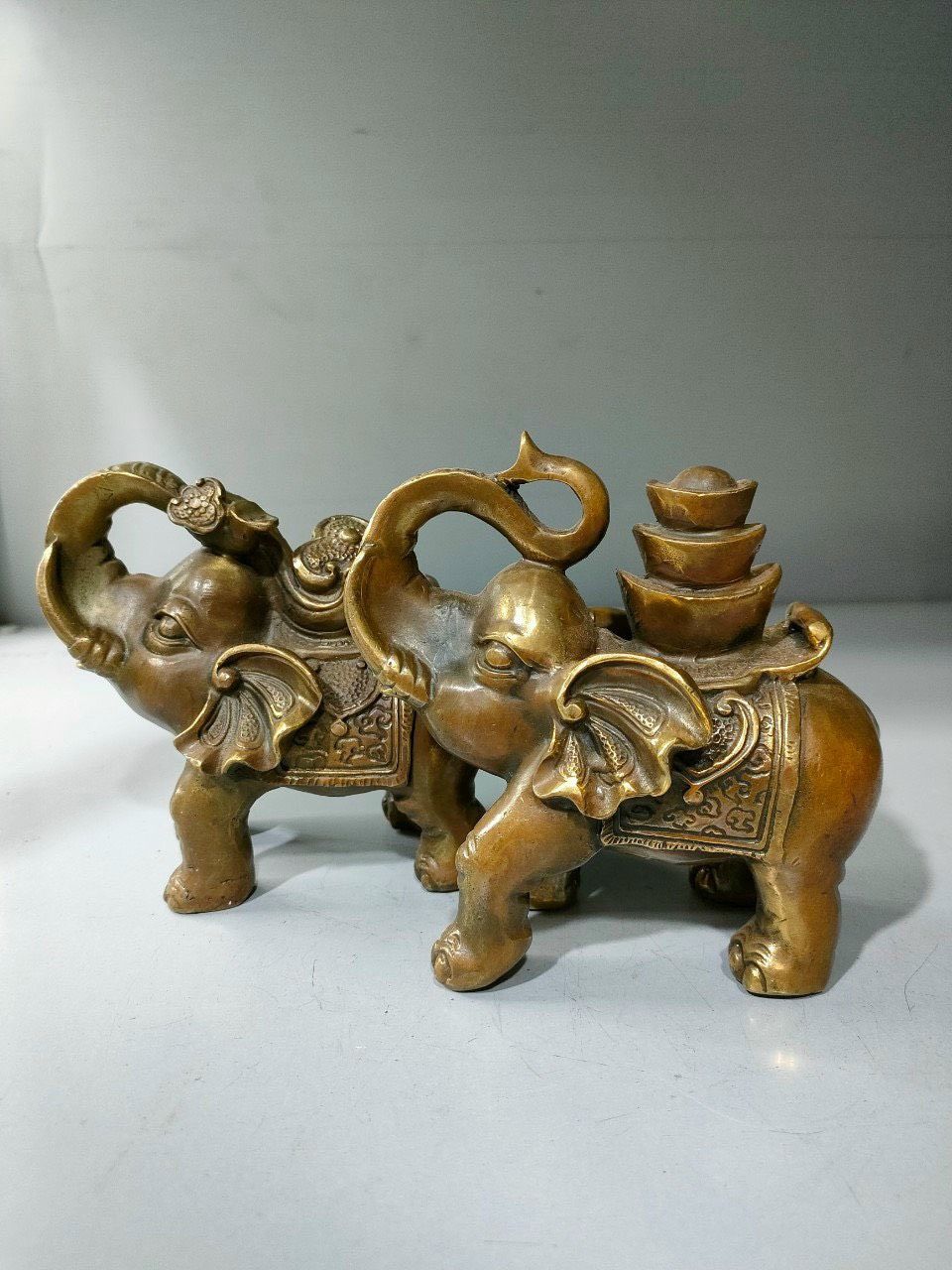 Đôi Voi Đồng - Cửu Diệu Thiên