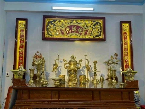 Hoành Phi Câu Đối Đồng - Cửu Diệu Thiên