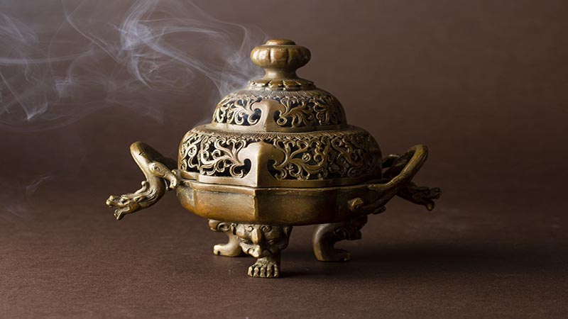 Tại Sao Đồ Đồng Lại Được Ưu Tiên Trong Thờ Cúng? - Cửu Diệu Thiên