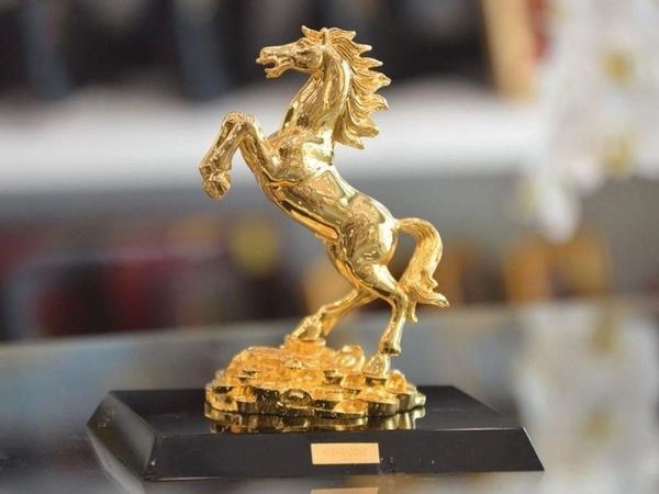 Ý Nghĩa Của Tượng Linh Vật Phong Thủy Bằng Đồng In Logo - Cửu Diệu Thiên