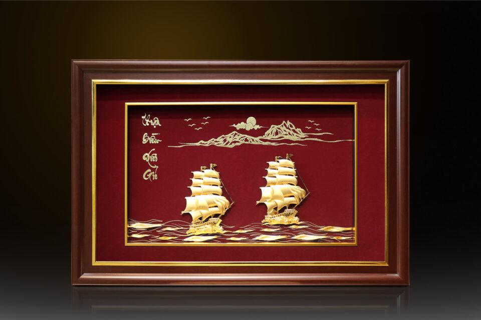 Ý Nghĩa Phong Thủy Của Tranh Đồng Thuận Buồm Xuôi Gió - Đồ Đồng Cao Cấp