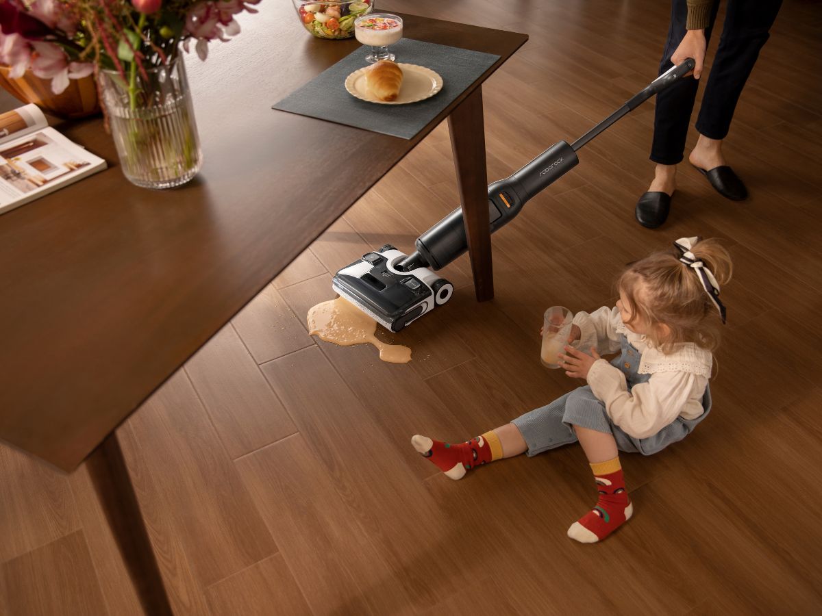 máy hút bụi lau nhà cầm tay là gì