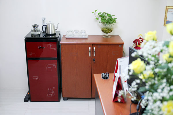 Cây nước nóng lạnh bàn trà, bình âm FujiE WD3000C - hình 5