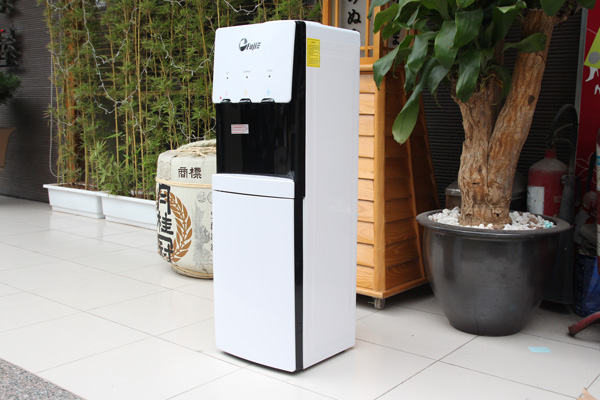 Cây nước nóng lạnh cao cấp 3 vòi FujiE WDBD20E - hình 2