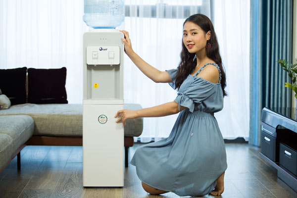 Cây nước nóng lạnh cao cấp FujiE WD1850C - hình 2