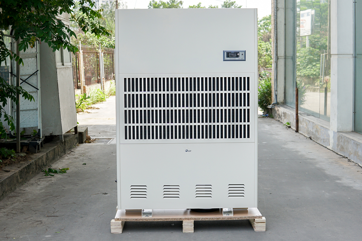 Máy hút ẩm công nghiệp FUJIE HTR20S trong môi trường nhiệt độ cao