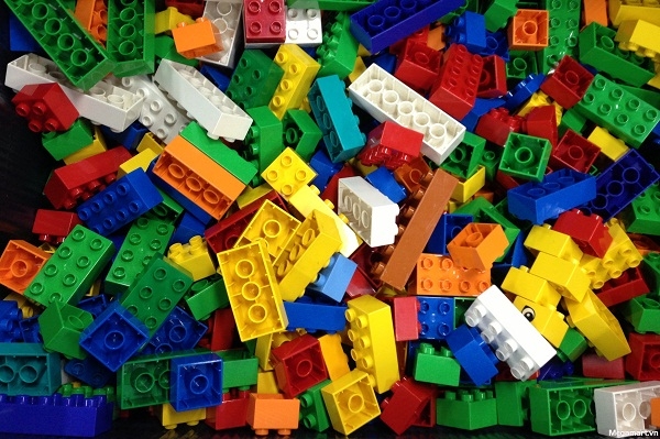 Bài học lớn từ quá trình hồi sinh và phát triển của thương hiệu LEGO (Phần 1)