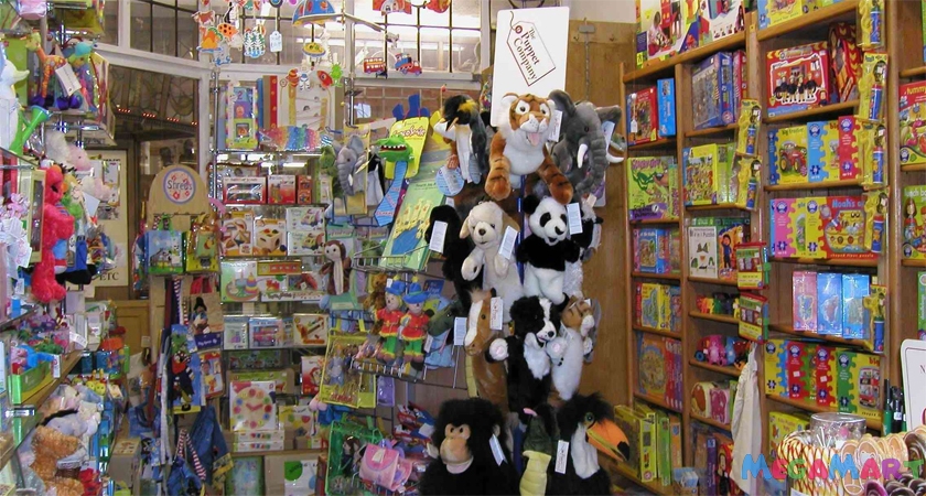 Dạo một vòng các cửa hàng đồ chơi trẻ em TPHCM mua được gì?