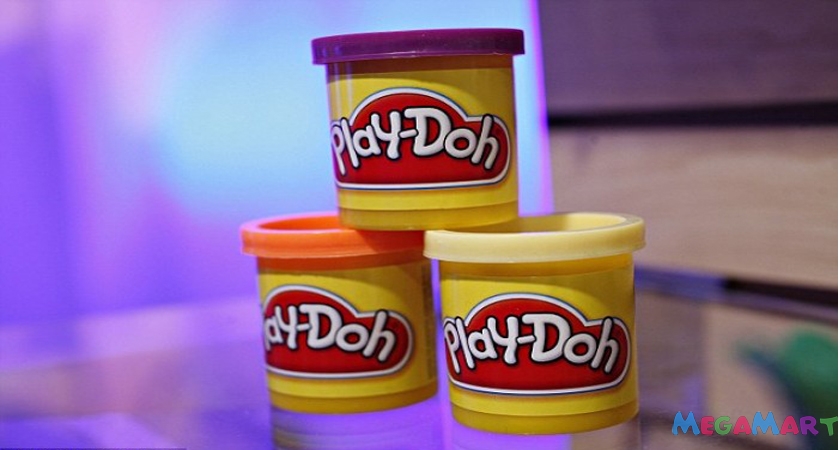 Dùng đất nặn Play-Doh để mở iPhone thay cảm biến vân tay