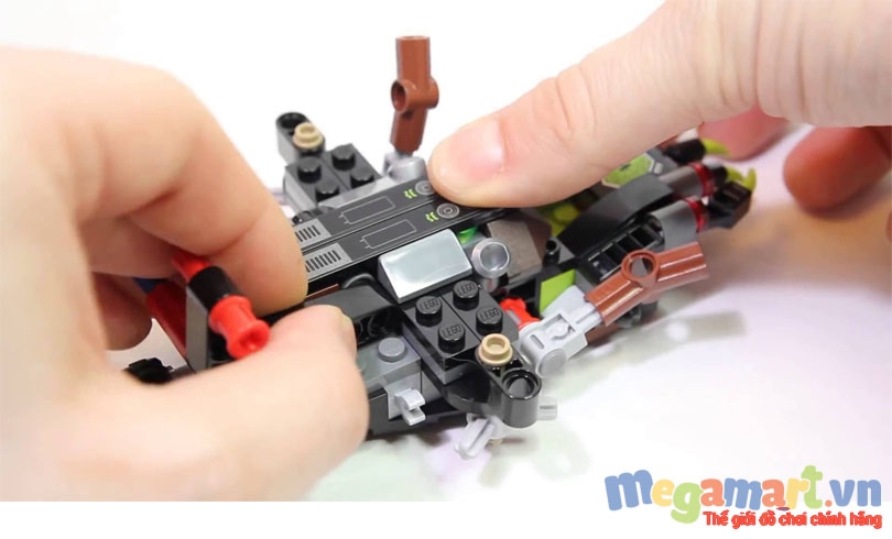 Hướng dẫn cách vệ sinh đồ chơi Lego an toàn cho bé