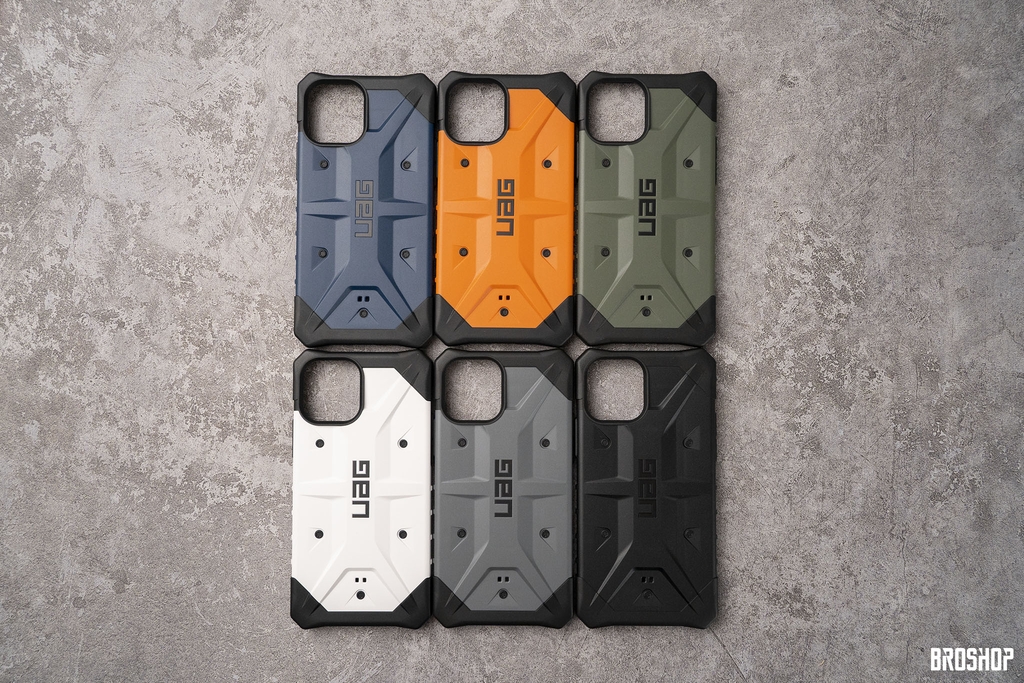 tren-tay-op-lung-uag-pathfinder-danh-cho-iphone-12-series-thiet-ke-lung-lien-kho