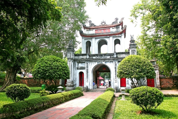 6 điều du khách thường làm khi đến Hà Nội