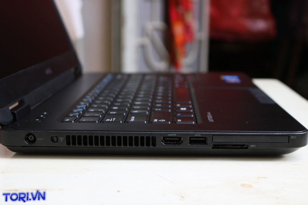 Dell Latitude E5440 i5-4300U, 4G Ram, 320GB HDD, Máy Nhập Mỹ Like New - 1