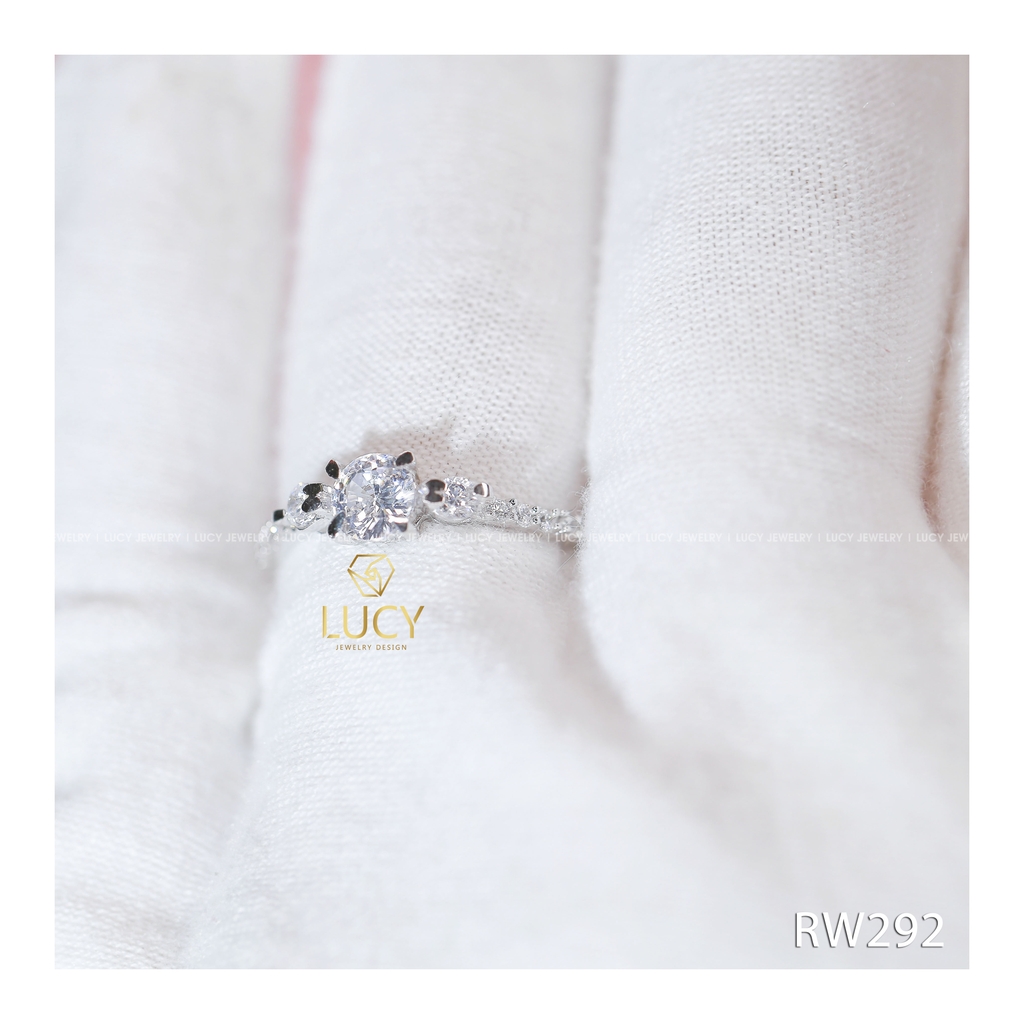 Nhẫn nữ đá nhỏ phong cách nữ tính, ngọt ngào, bạc LUCY - RW292