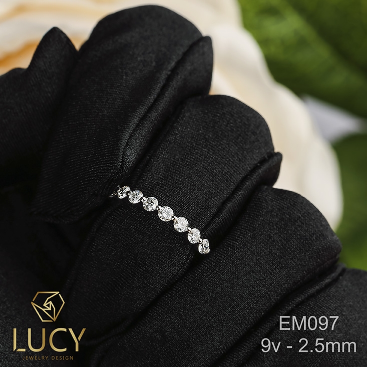 EM097 Nhẫn vàng nữ, nhẫn band 2.5mm, nhẫn nữ thiết kế - Lucy Jewelry