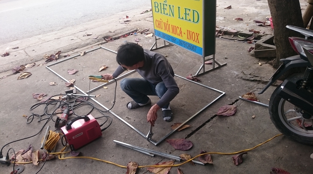 biển quảng cáo biển bạt