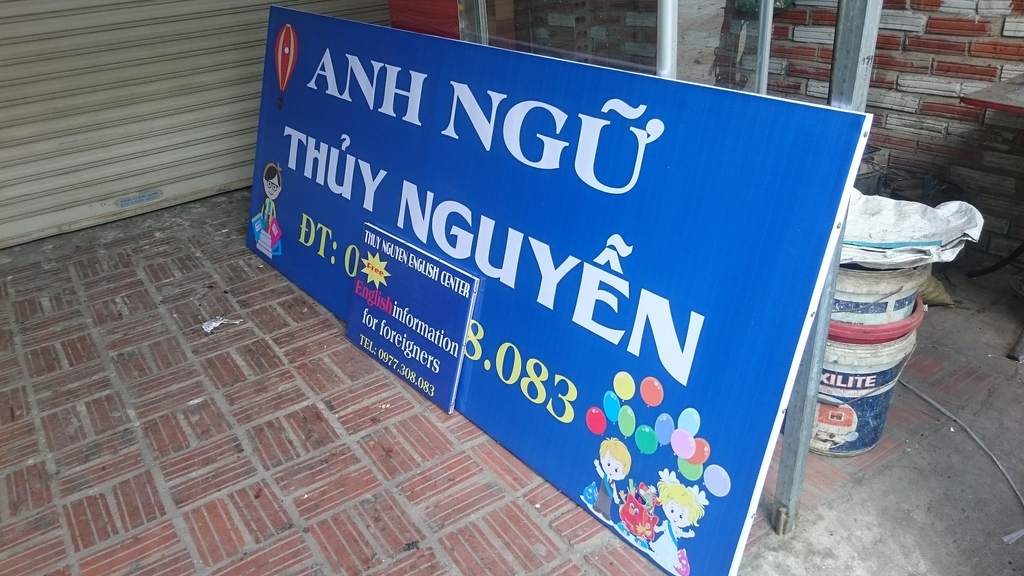 biển quảng cáo biển bạt