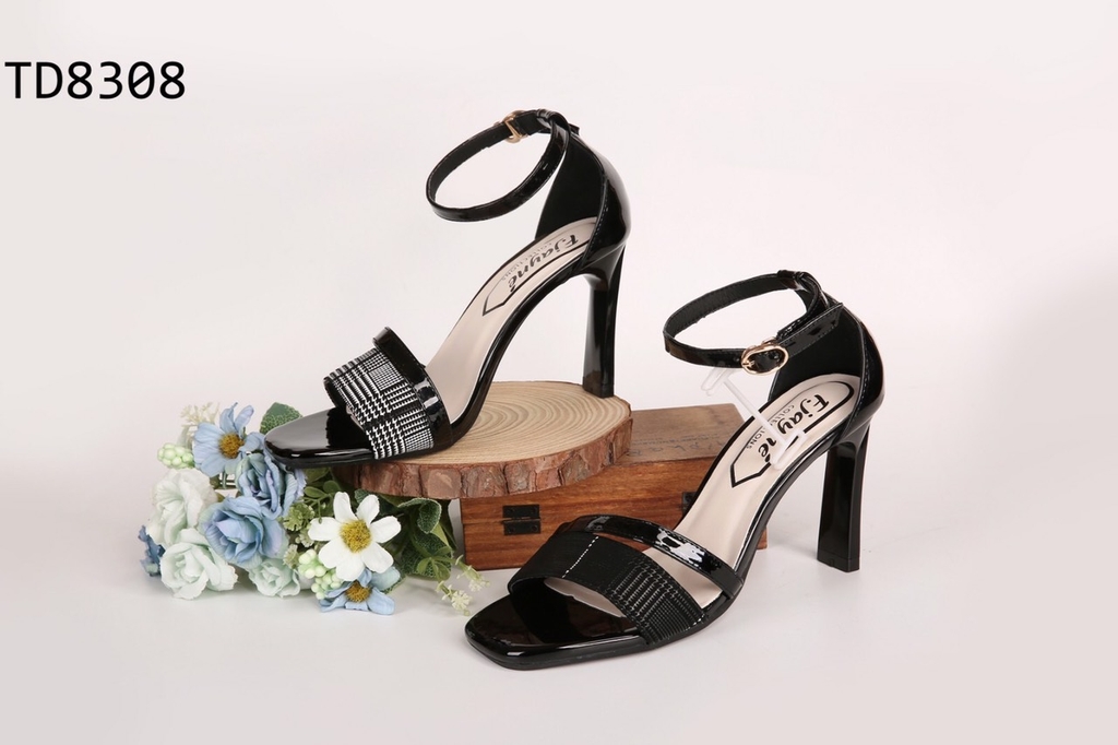 SANDAL CAO GÓT TD8308