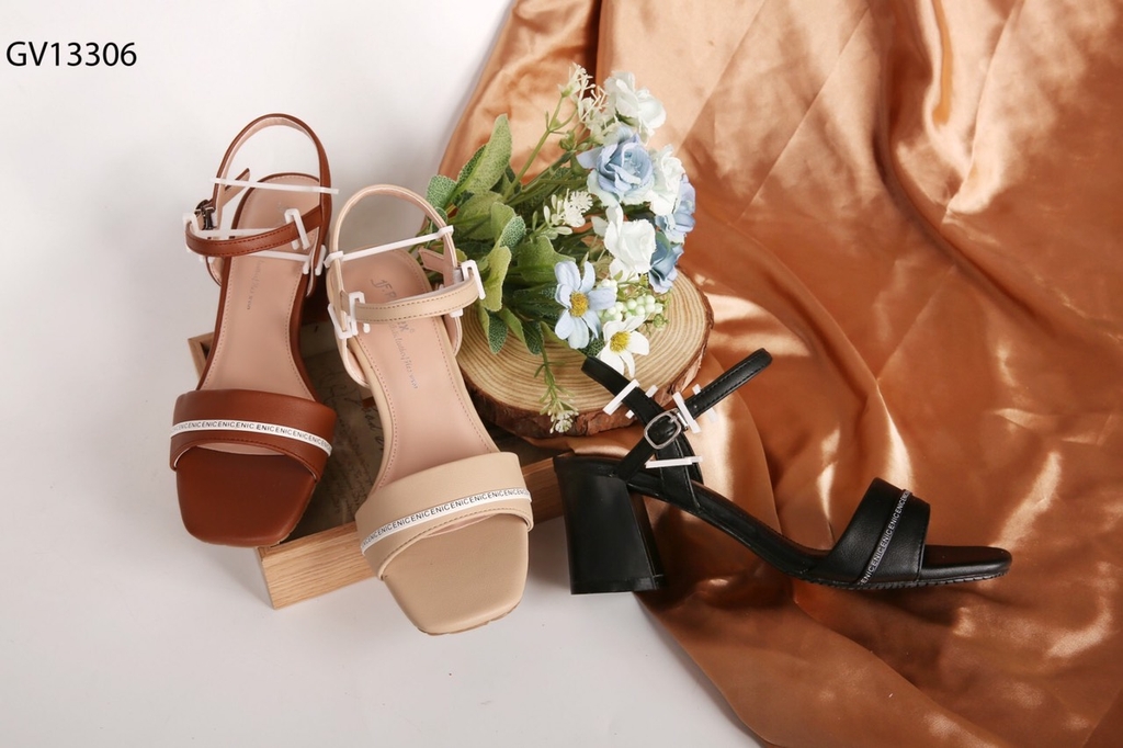 SANDAL NỮ GV13306