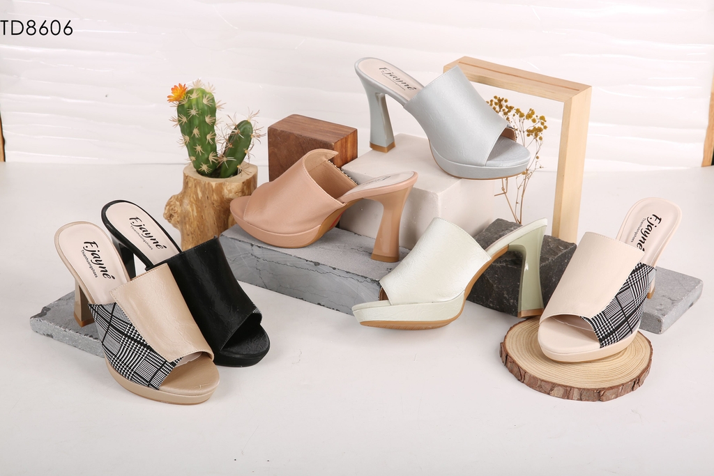 SANDAL CAO GÓT TD8606