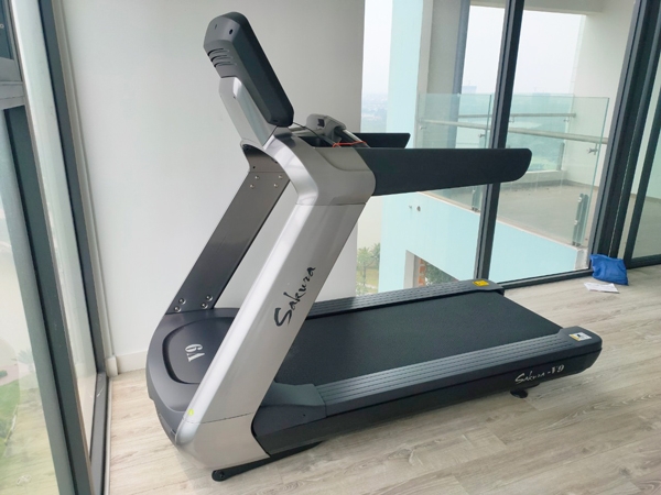 Máy chạy bộ phòng Gym Sakura V9