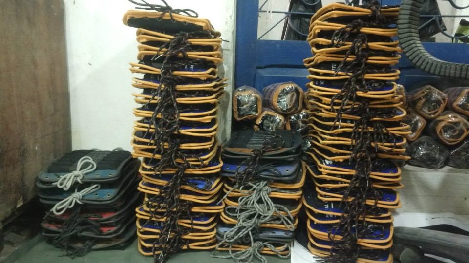 Bộ Tạ gang đeo chân 7 thanh 4 kg