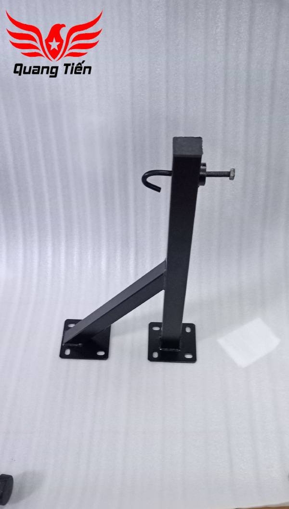 Giá treo bao cát 8 lỗ sắt siêu chắc kèm vòng bi sơn tĩnh điện QT210