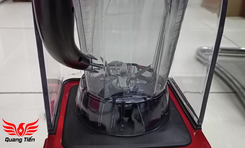 Máy xay sinh tố công nghiệp Seoul ST 2019 có nắp đậy chống ồn .