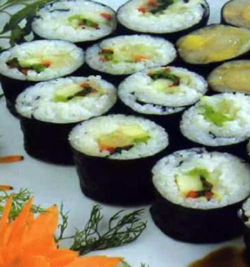 Cá Tầm nướng đá ăn kèm Sushi