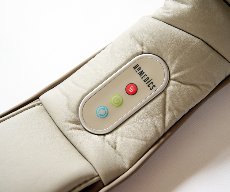 Đai massage vai cổ gáy chuyên nghiệp 4 bi xoay kèm HoMedics NMS-620H