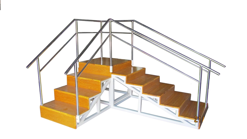 Cầu thang tập đi PhaNa - PN25.0